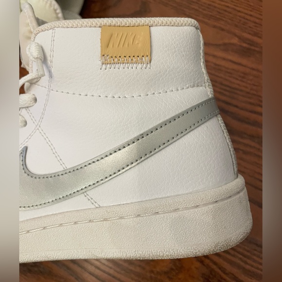 Nike Women’s Royale Court 2 high top sneakers - Picture 8 of 15